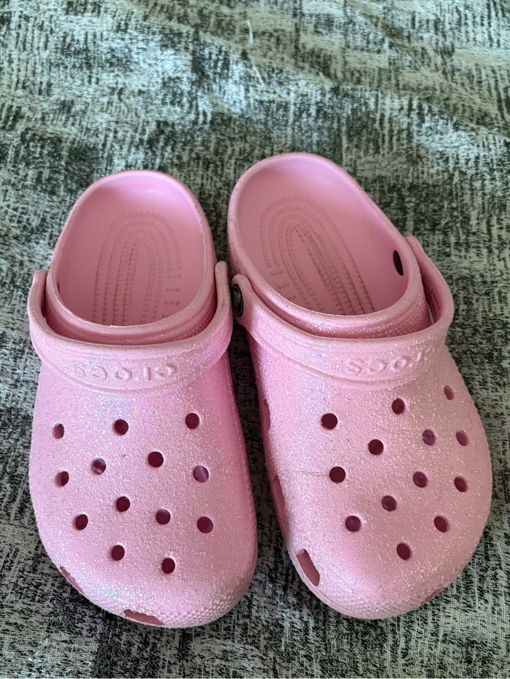 Crocs Pink Glitter Youth Size 3